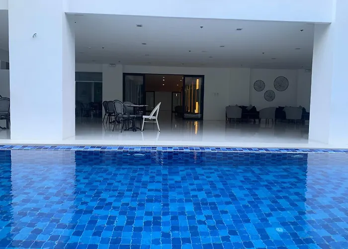 Givande Studio Unit At One Pontefino