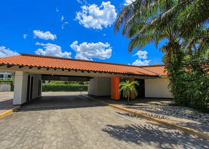 Hotel Ciudad Real Palenque