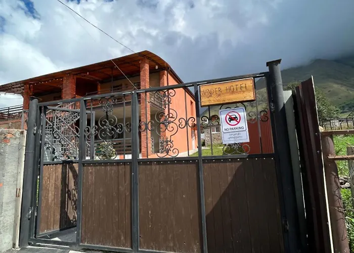 Wander Kazbegi Hotel