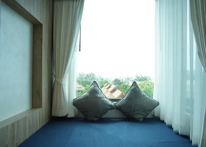 Phattrasom Villa ภัทราศรม วิลล่า