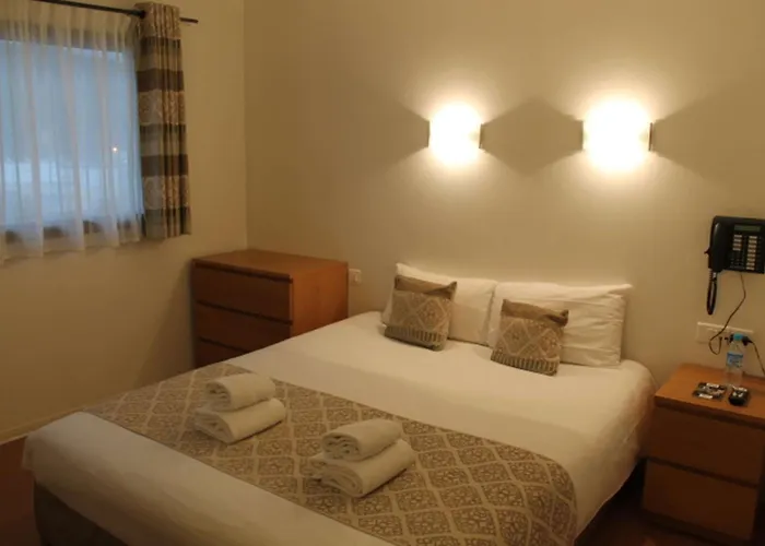 Brit Hotel Guinguet' - Lyon L'Arbresle