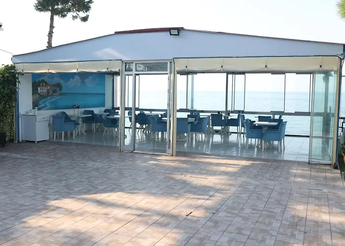 Sahil Otel