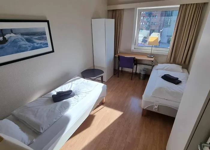 Stord Folkehogskule Sommarhotell Leirvik