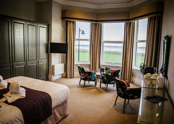 Clifton Arms Hotel