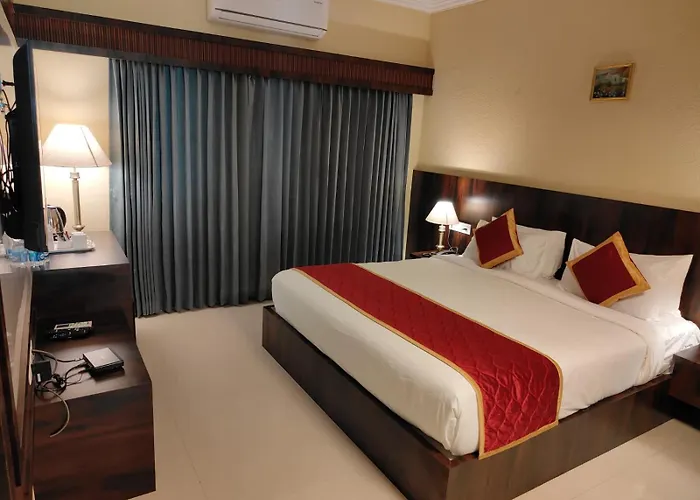 Hotel Badami Court Unit Of Shreejit Resorts Pvt Ltd