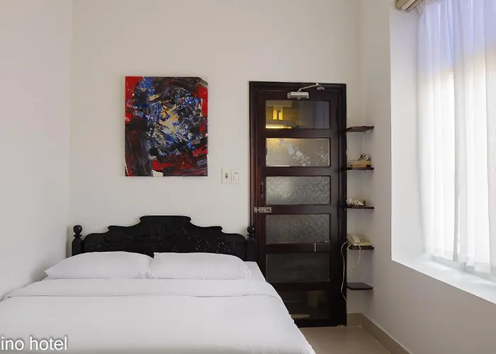 Hue Nino Hotel