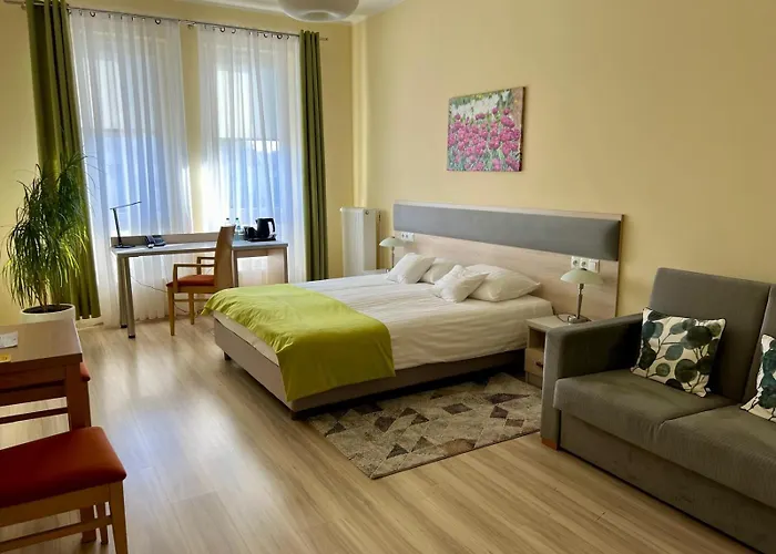 Antoninska Hotel & Apartamenty