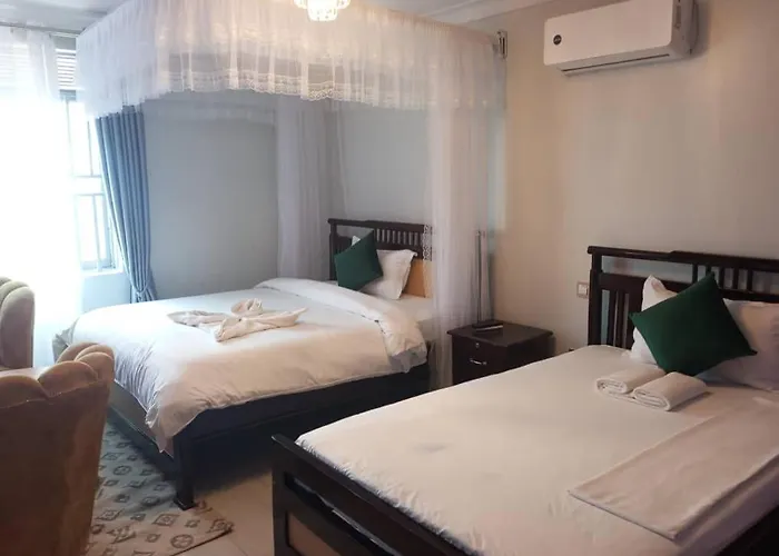Tina Ma Hotel