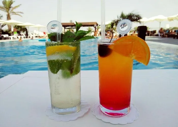 Neve David Hotel