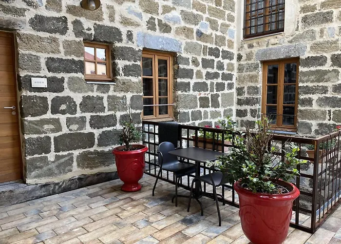 Le 19 - Suite 19 - 50m2 - Centre Historique - Clim