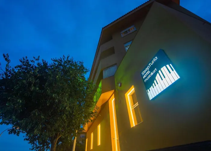 Hotel Sleep Turia Music & Art