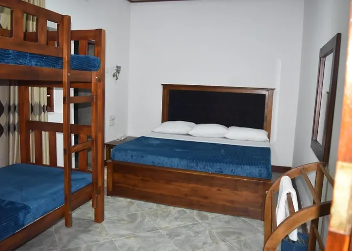 Green Garden Bungalow