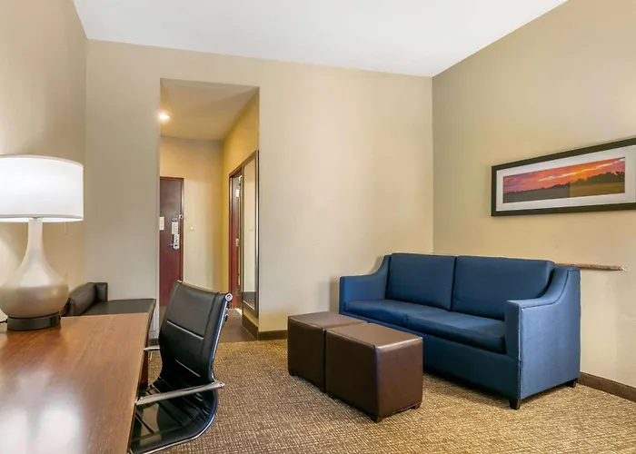 Comfort Suites Forrest City