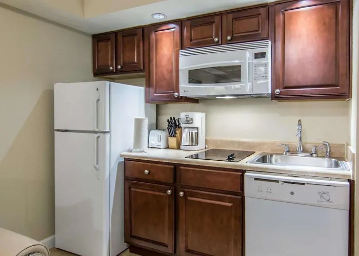 Bluegreen Vacations Patrick Henry Square, An Ascend Collection Resort