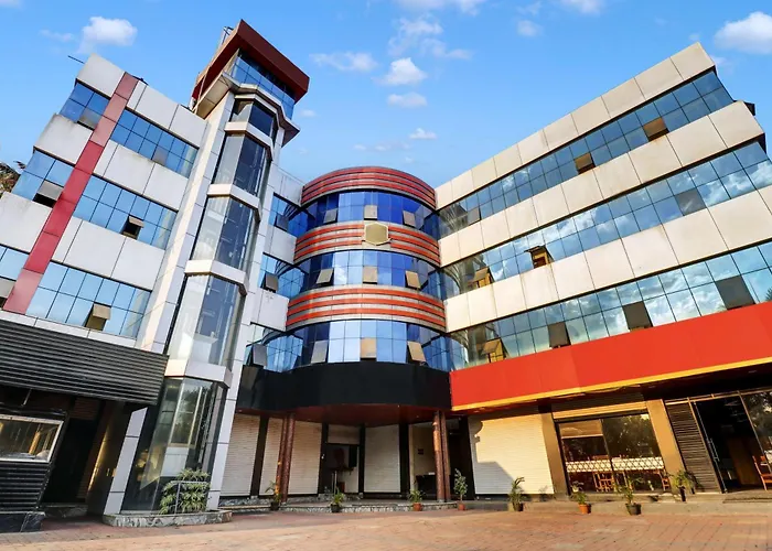 Super Hotel O Kattapana