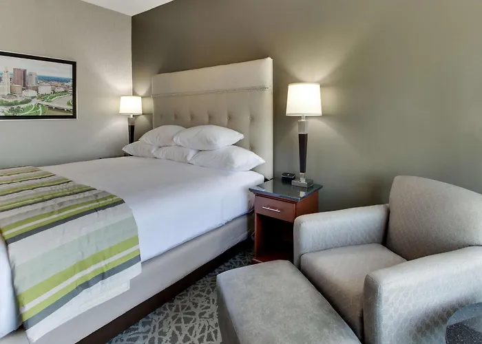 Drury Inn & Suites Cleveland Beachwood