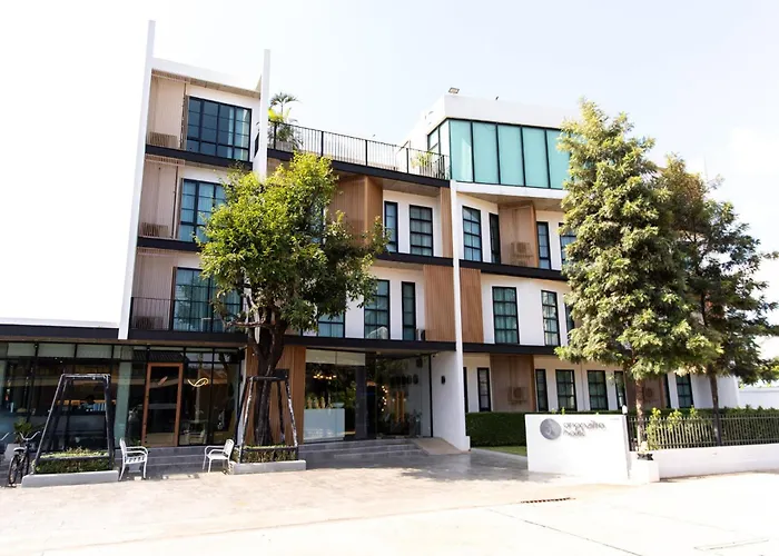 Ananzitra Hotel