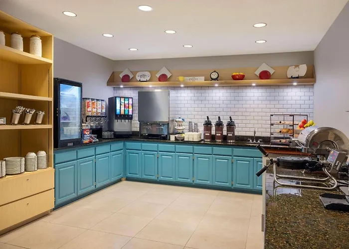 Country Inn & Suites By Radisson Albertville Near Outlet Mall