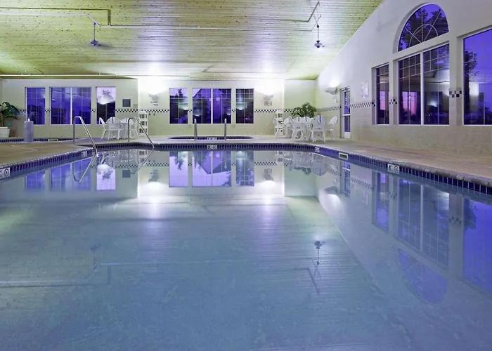 Country Inn & Suites By Radisson Albertville Near Outlet Mall