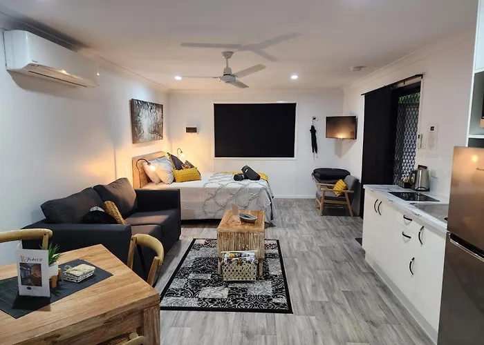 Jubri'S Hideaway