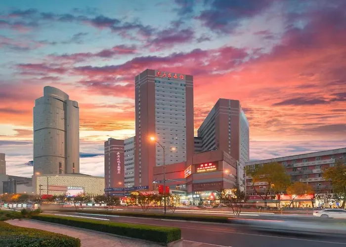 Jinan Yuquan Simpson Hotel
