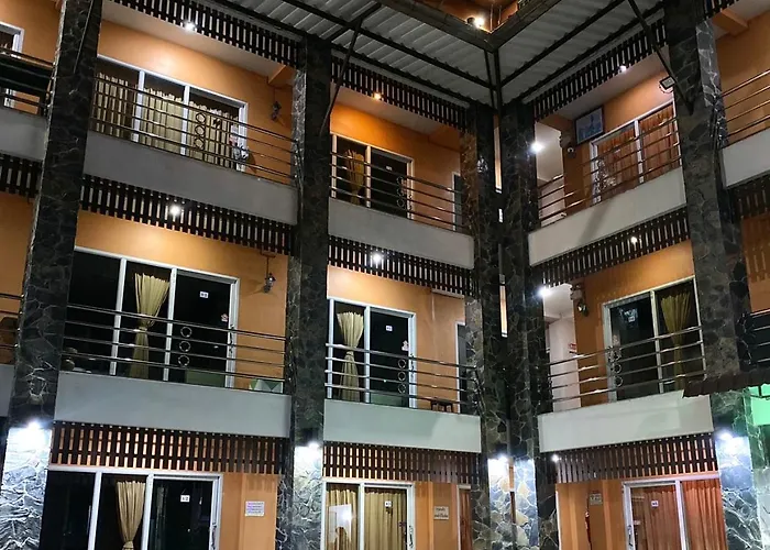 B And B Hotel