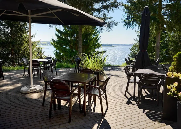 Hotel M Club Lake Resort