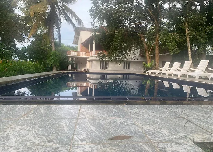 Dis Herbal Villa