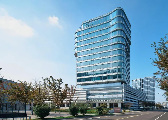 Hotel Indigo Ningbo Riverside By Ihg