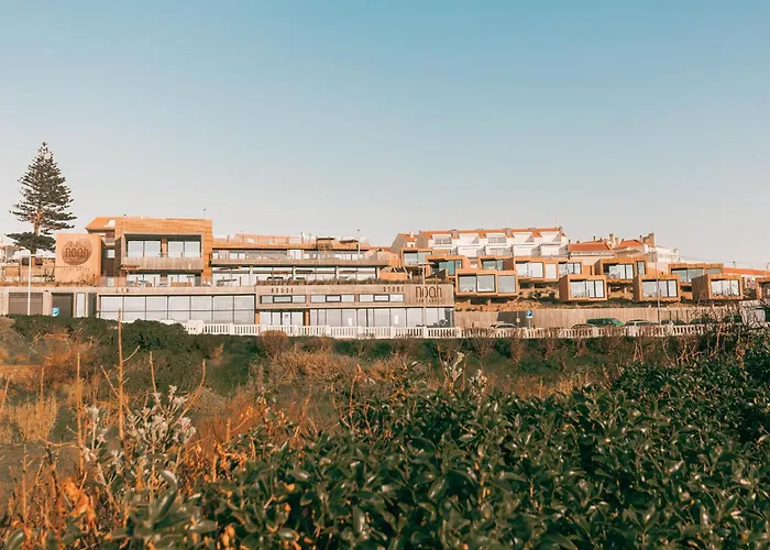 Noah Surf House Portugal