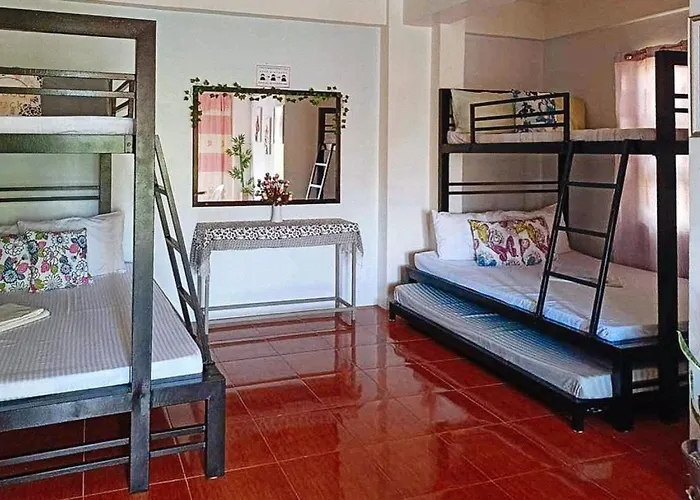 Reddoorz @ Mary Land Transient Alaminos Pangasinan