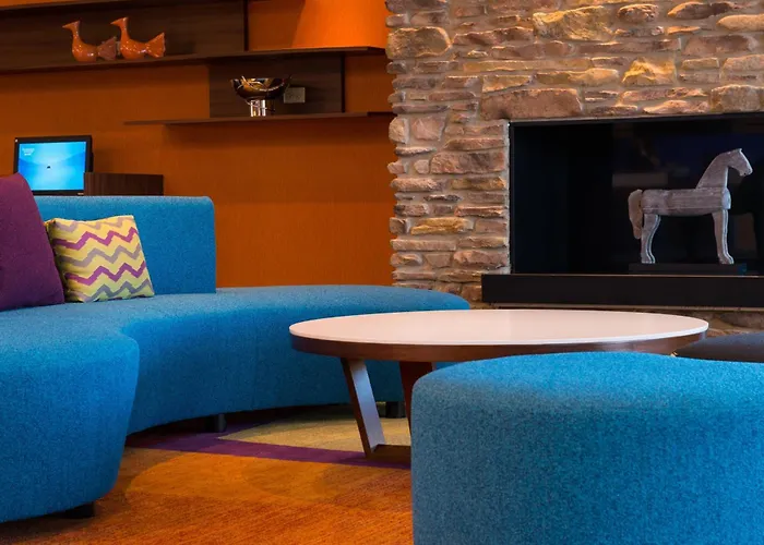 Fairfield Inn & Suites By Marriott Akron Stow
