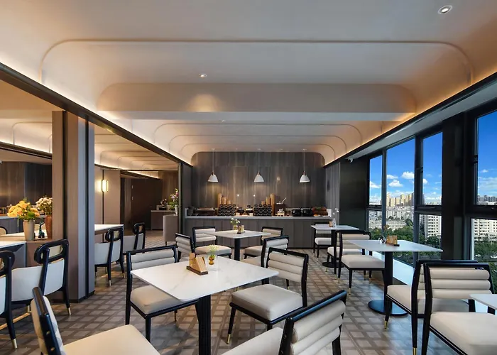 Atour Hotel Kunming Changshui International Airport Cloud Cube