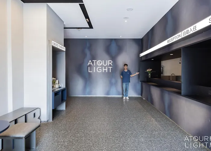 Atour Light Hotel Kunming Dongfeng Plaza Beijing Road