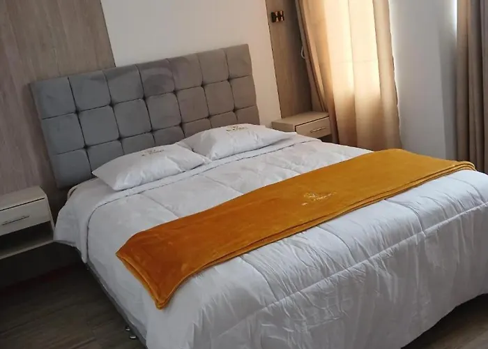 Hotel El Virrey Suite