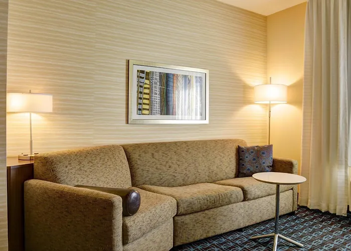 Fairfield Inn & Suites By Marriott Rochester Mayo Clinic Area/Saint Marys