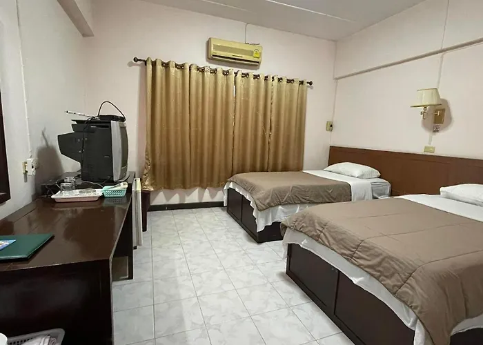 Thaen Thong Hotel
