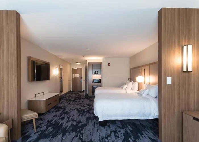 Fairfield Inn & Suites By Marriott Northfield