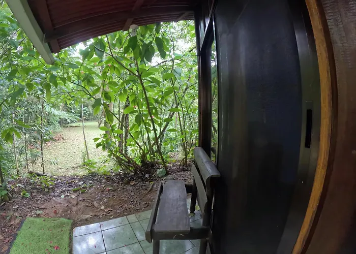 Rio Celeste Ecolodge
