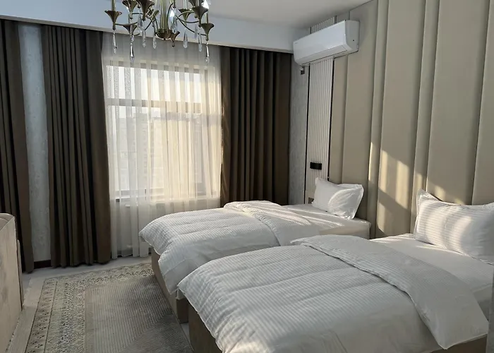 Aram Baland Hotel