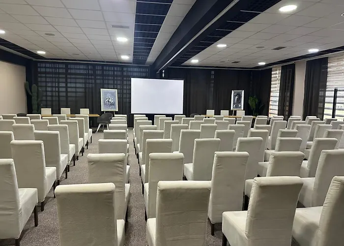 Garnet Hotel & Event Centar
