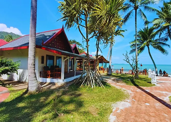 Crystal Bay Yacht Club Beach Resort