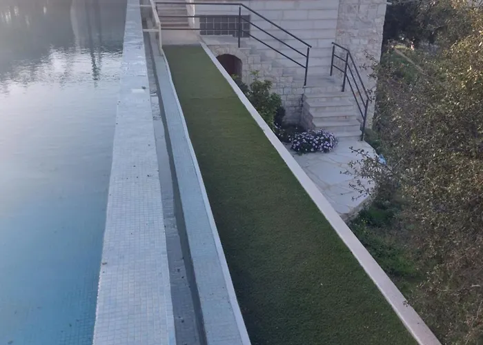 Abdelli Terraces In Batroun