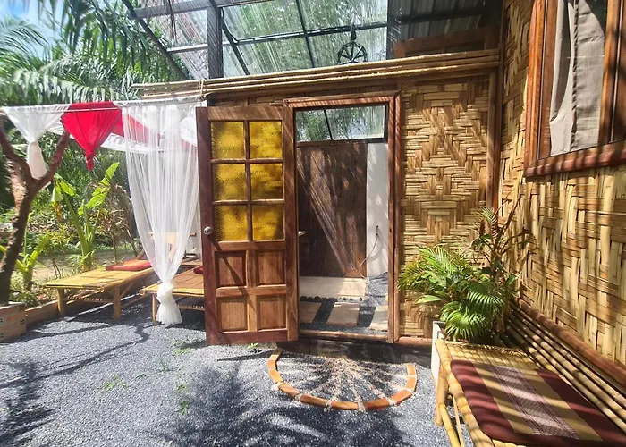 Tee Bungalow In The Jungle