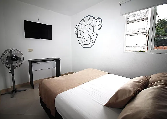 Dam Hotel Pereira