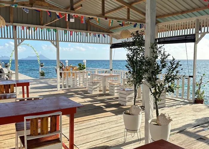 Bihing Angan Water Chalet