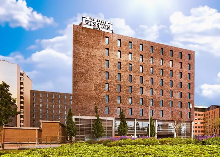 Plaza Premium Grand Winston