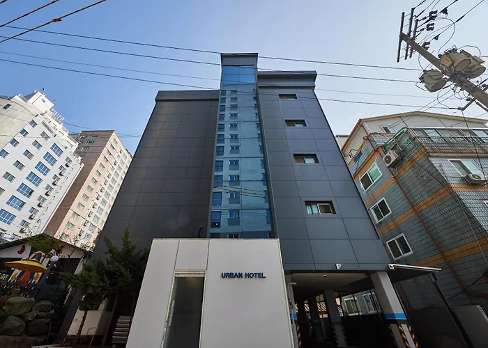 Urban Hotel