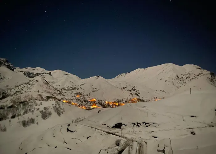 Askireg Hotel