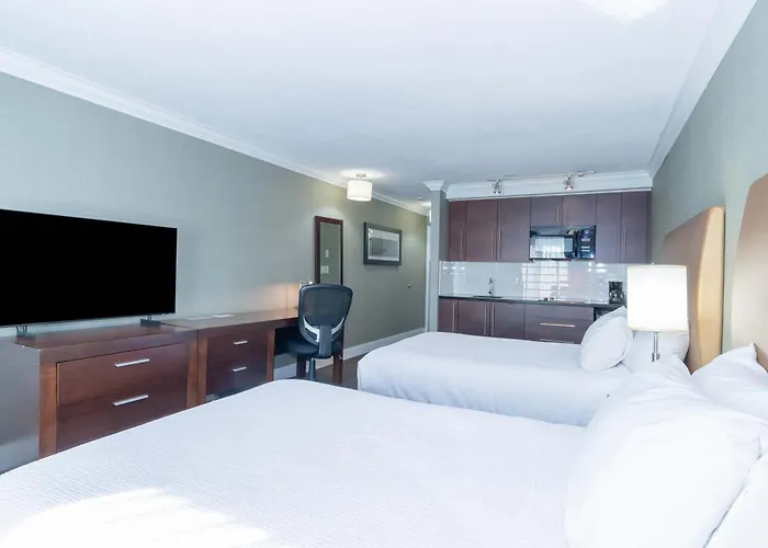 Sandman Hotel Vernon